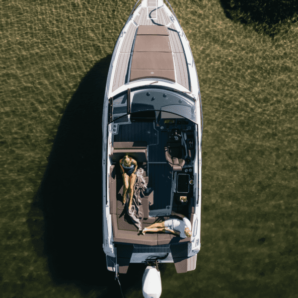 Nordkapp Noblesse 830